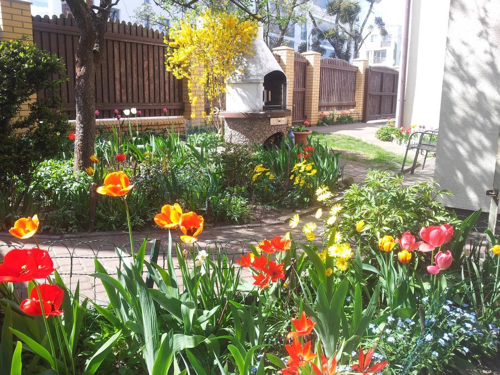 Cozy Apartment With Garden Danzig Exterior foto